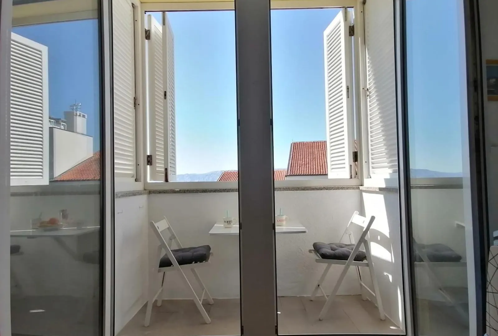 Apartment Lana 诺维·维诺多尔斯基